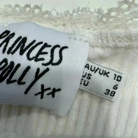 Princess Polly crop top tank white sz 6 - Picture 4 of 5
